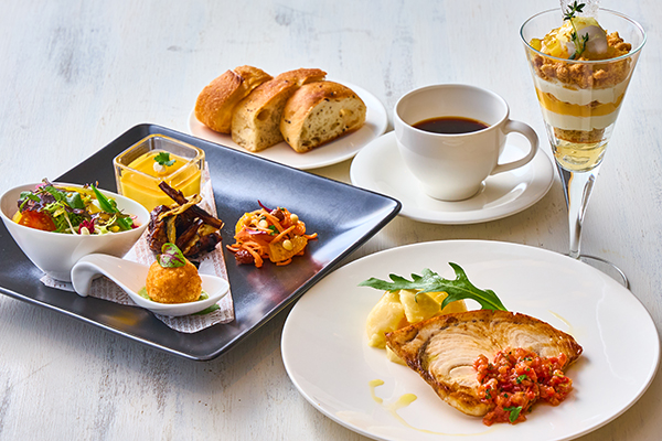 Ovest lunch photo image